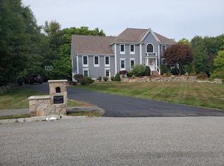 9 Sanford Rd, Chelmsford, MA 01824