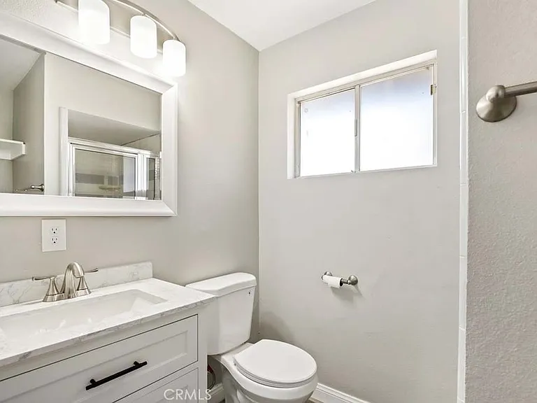 5485 Golden West Ave — Photo 7