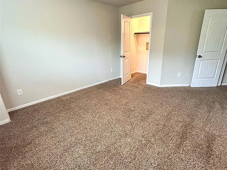 22342 Clear Castle Dr — Photo 22
