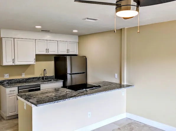 1693 2nd Ave N APT 6, Saint Petersburg, FL 33713