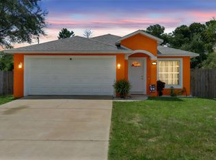 944 9th Ave, Deland, FL 32724