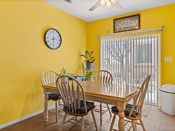 4th image of 4340 Santo Domingo St Unit A