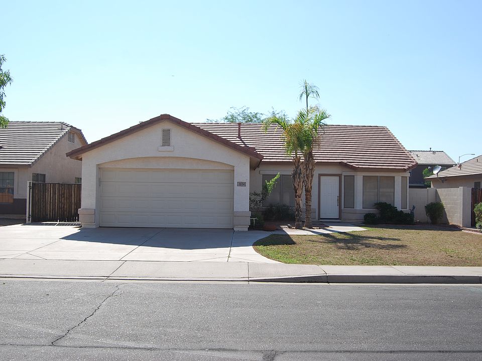2834 S. Greenwood