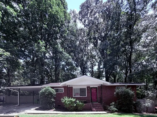 317 Hilltop Circle Ext SW, Mableton, GA 30126