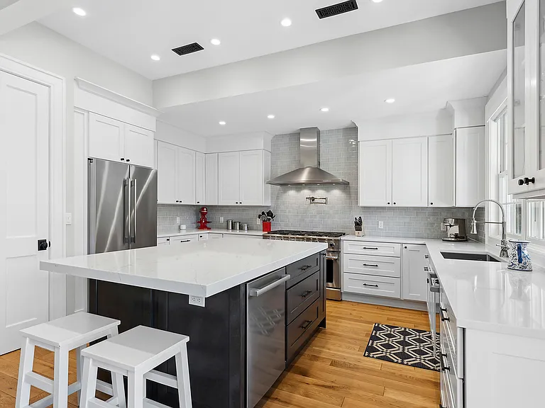50 Sherrill Rd — Photo 5