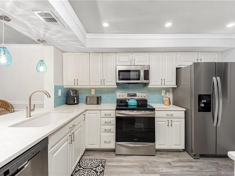 9400 S Ocean Dr #706B — Photo 4