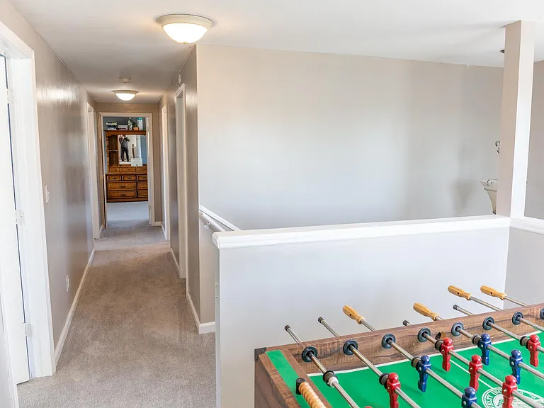 22582 Albion Ave — Photo 14