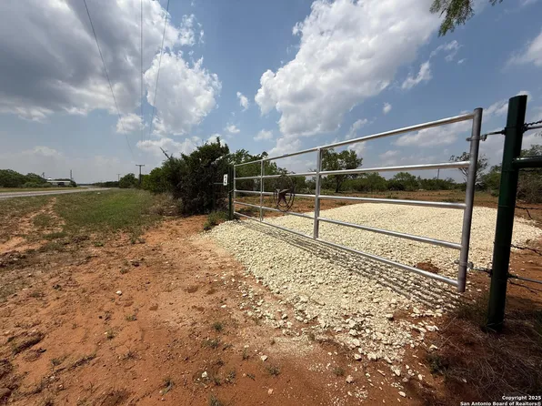 TRACT 2 FM 140, Bigfoot, TX 78005