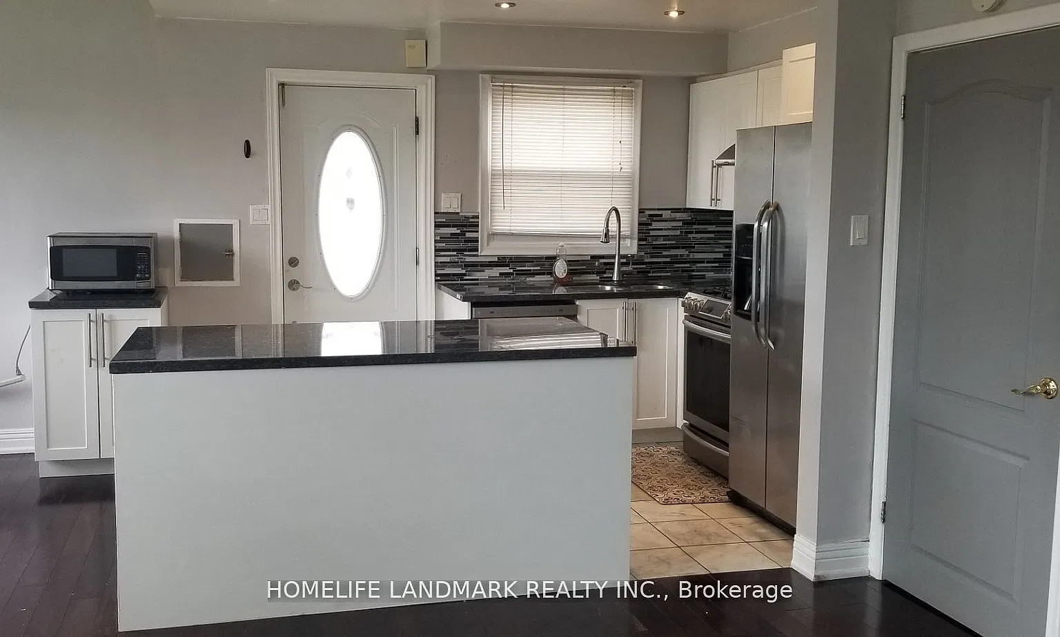 4 bed, $3,600 — Photo 4
