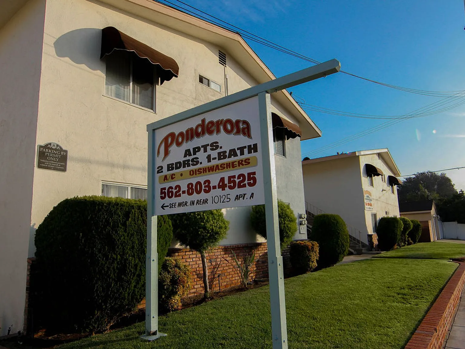 Ponderosa Apartments — Photo 2