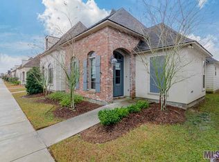 2989 Lago Ln, Baton Rouge, LA 70810