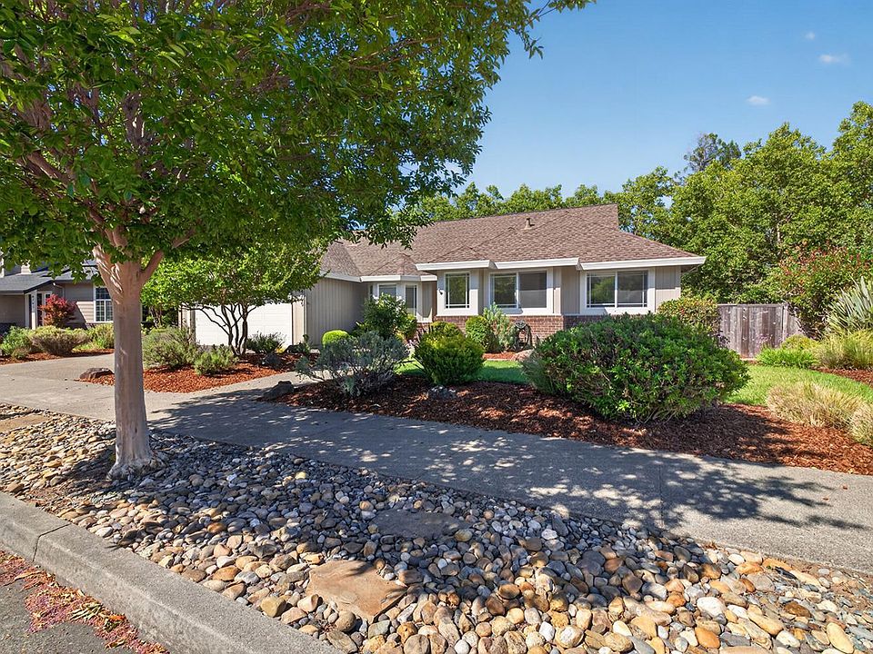 1st image of 4795 Hillsboro Circle