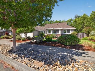 4795 Hillsboro Circle, Santa Rosa, CA 95405