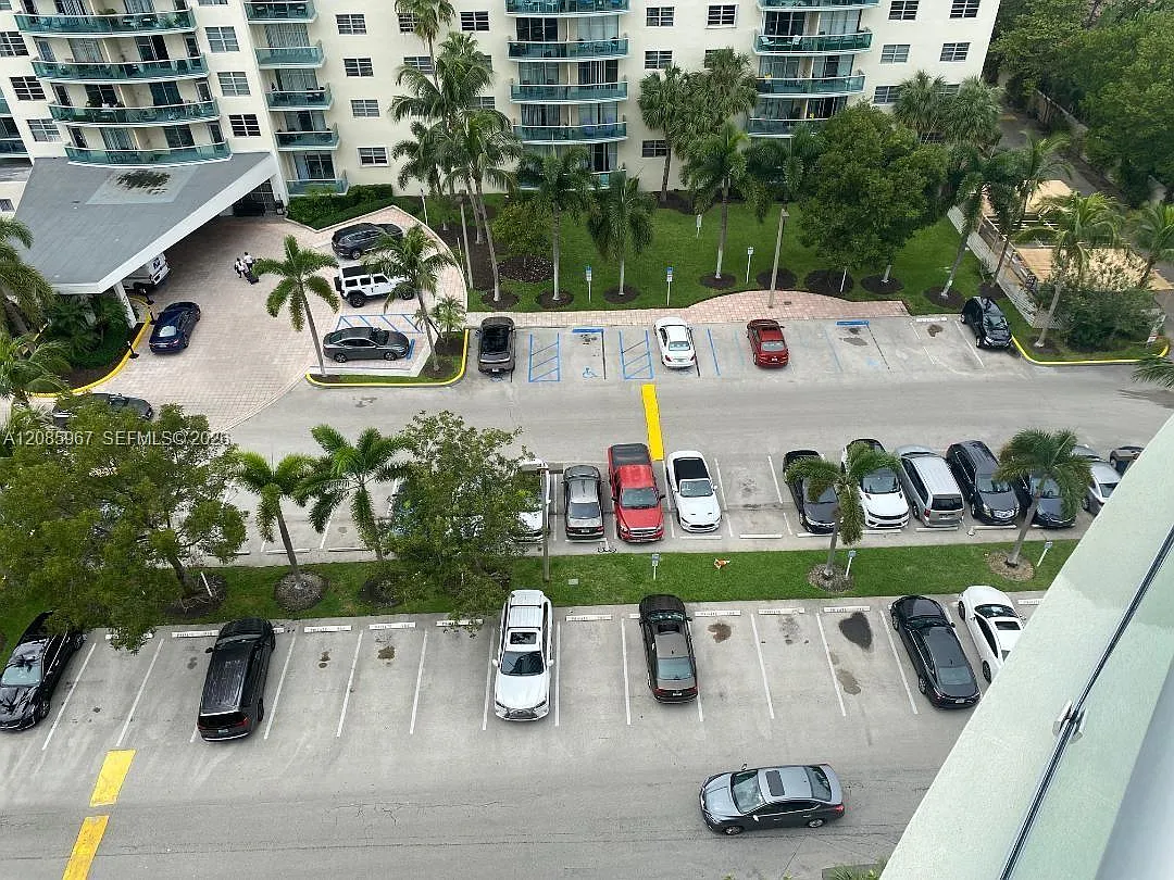 Oceanview Building B Cond — Photo 4
