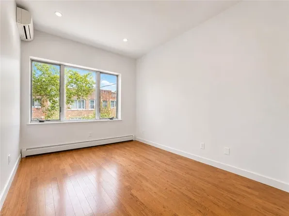 1024 67th St Floor 2, Brooklyn, NY 11219