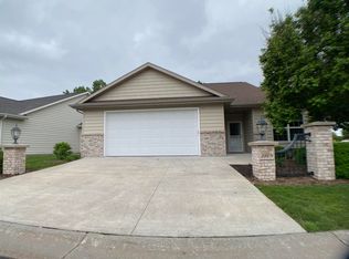 3149 W Ryegrass Dr, Appleton, WI 54913