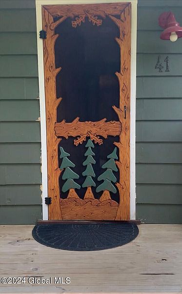 3rd image of 41 Outlet Drive