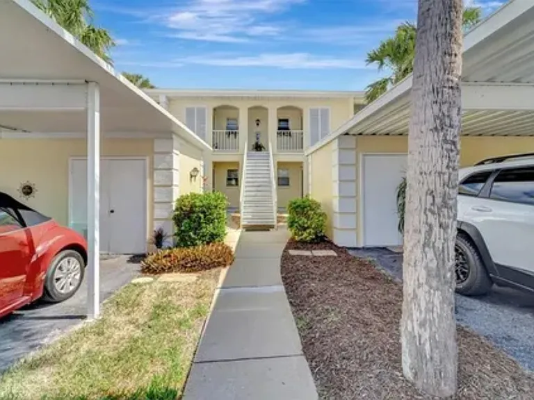 420 Cerromar Ct — Photo 1