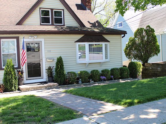 2nd image of 532 Valley Ave