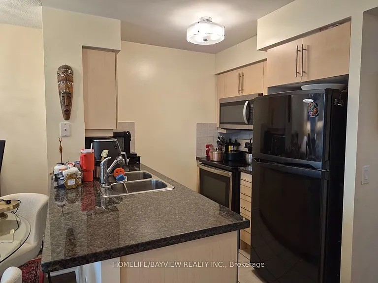25 Greenview Ave #715 — Photo 8