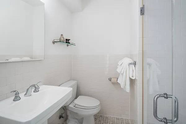 Sold by Compass | media 20