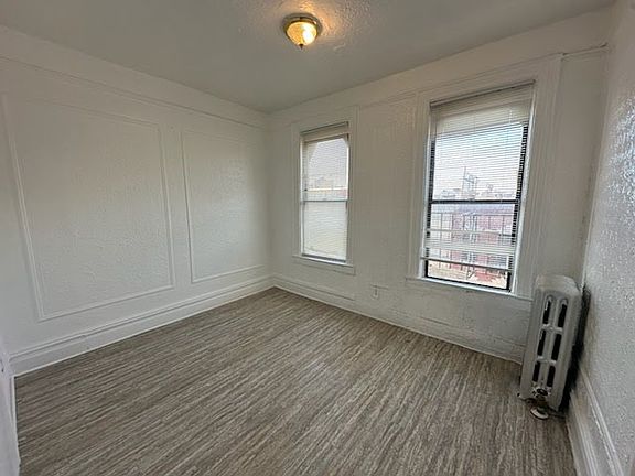 5th image of 2384 Hughes Ave #1