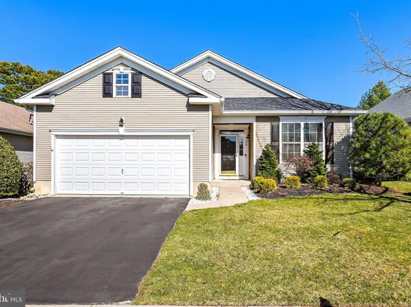 34 Rocky Brook Dr, Barnegat, NJ 08005