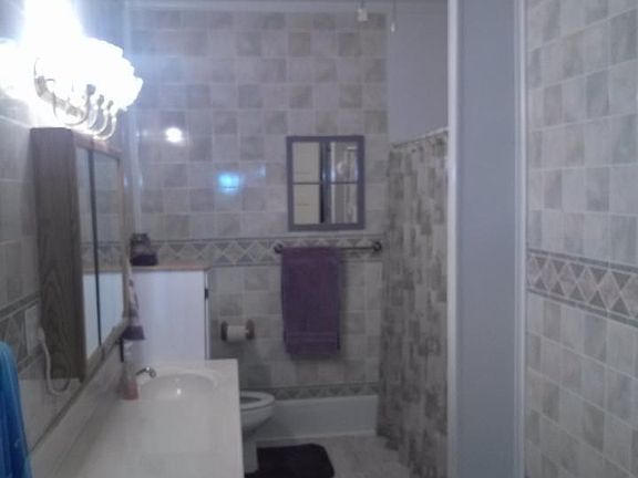 4th image of 2415 S Martin Luther King Jr Dr