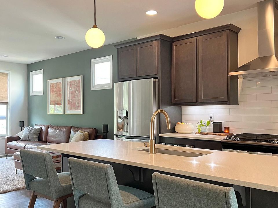 1st image of 756 Winton Way