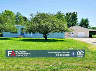 9211 Oak Grove Rd, Newburgh, IN 47630