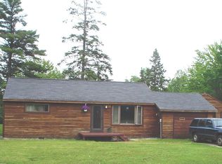 6285 S Riverside Dr, Sault Sainte Marie, MI 49783