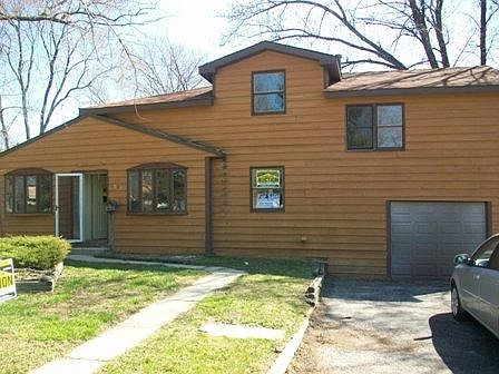 1st image of 1585 S Charles Dr