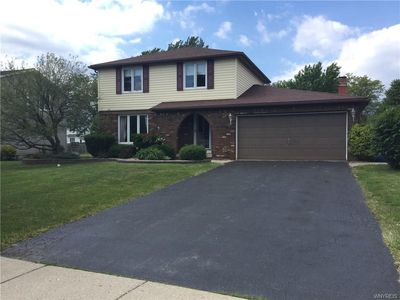 17 Pheasant Run Ln, Lancaster, NY, 14086