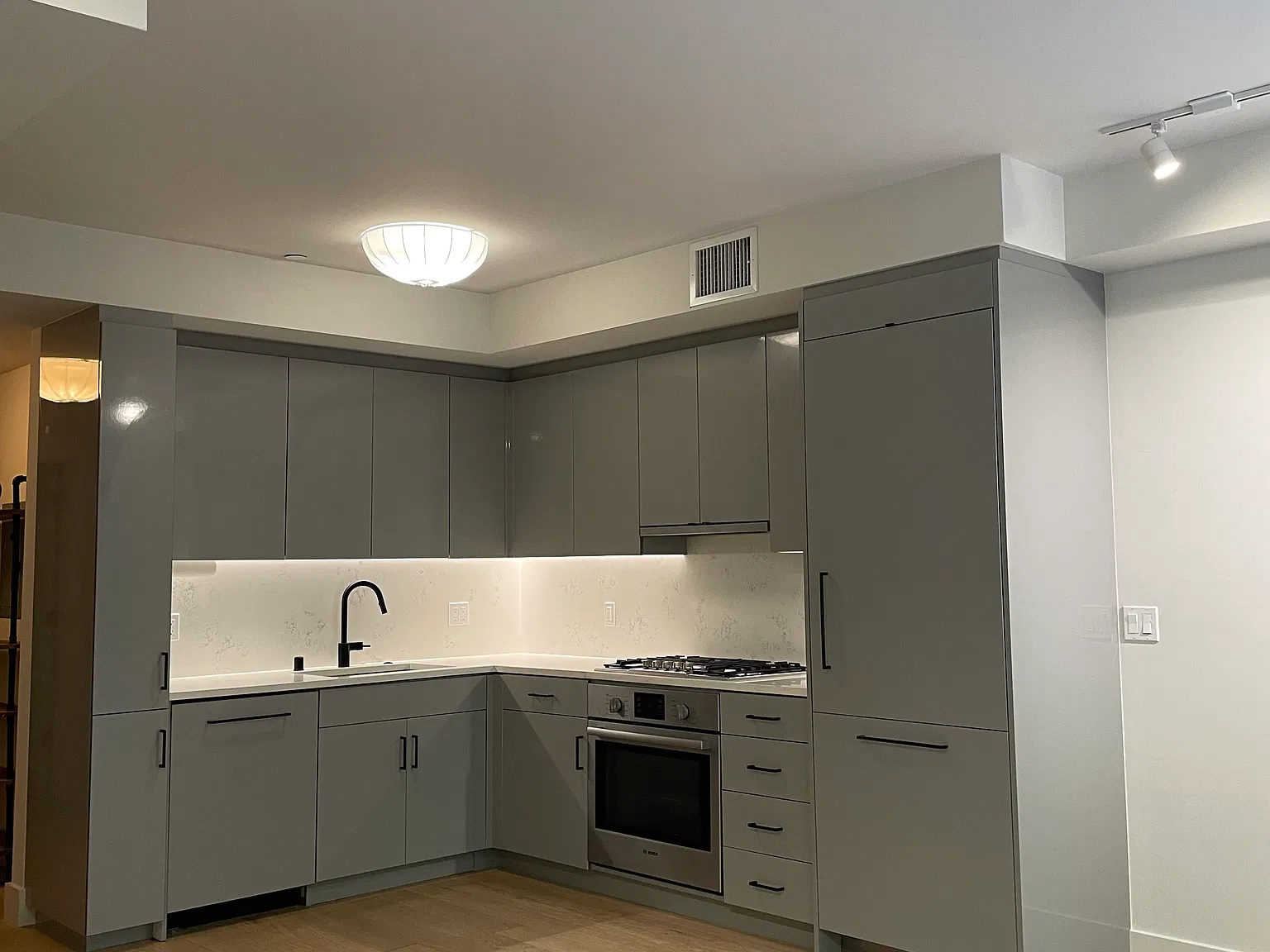 1 bed, 653 sqft, $4,850 — Photo 4