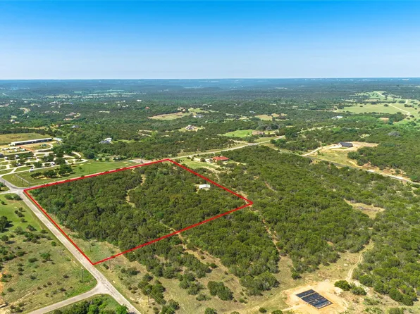 1115 Beacon Lake Dr, Bluff Dale, TX 76433
