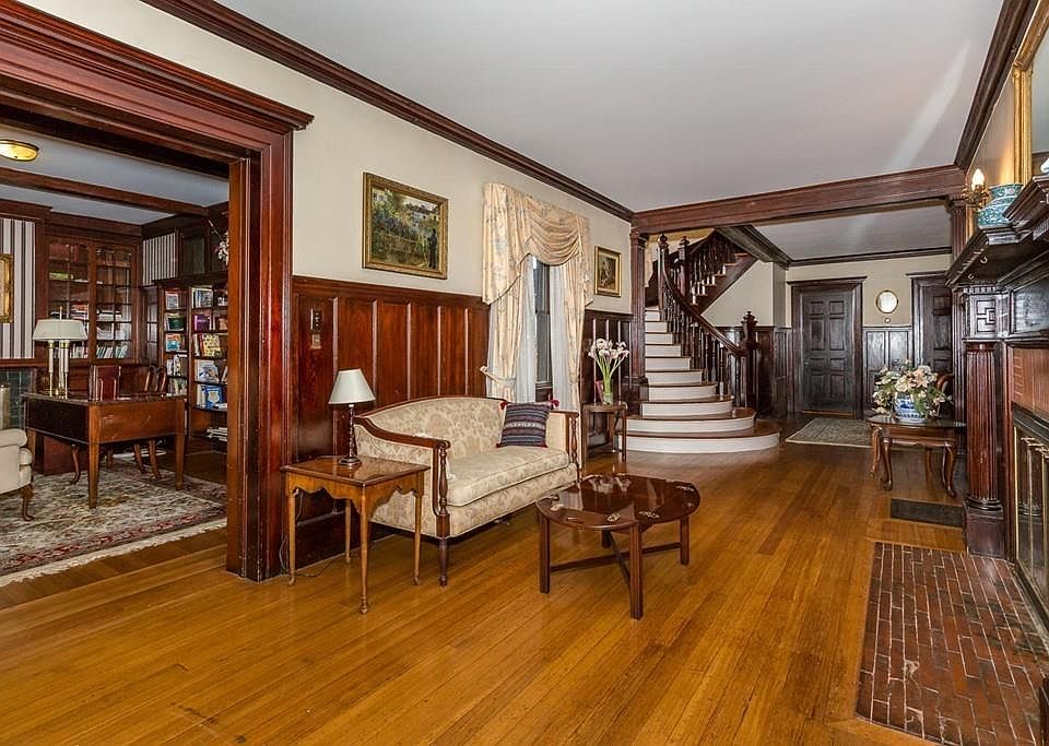 173 Central Ave, Milton, MA 02186 Zillow