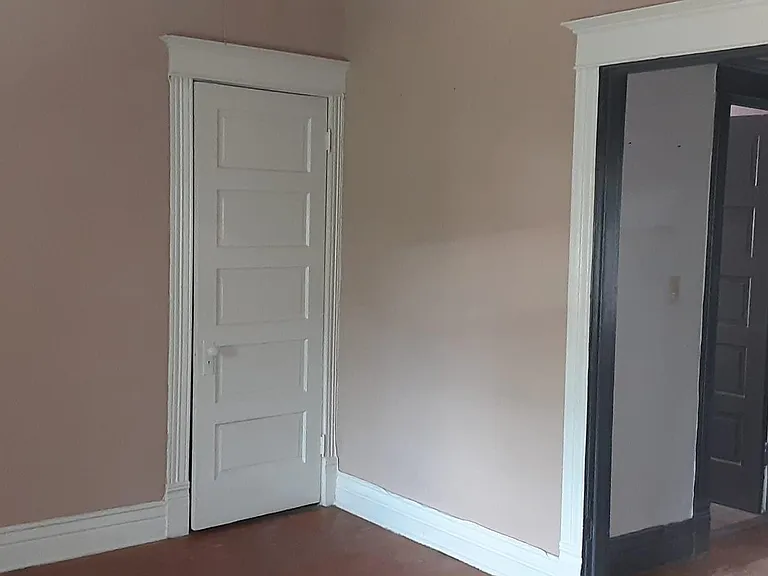 1837 Sherwood Ave — Photo 6