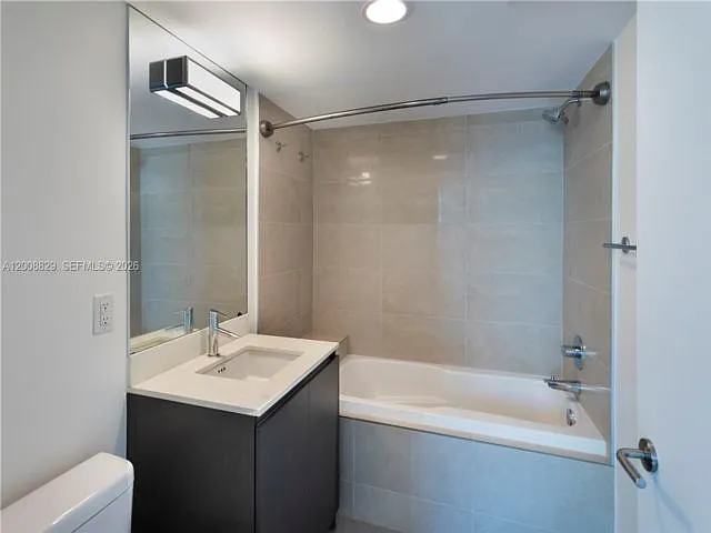 6620 Indian Creek Dr — Photo 4