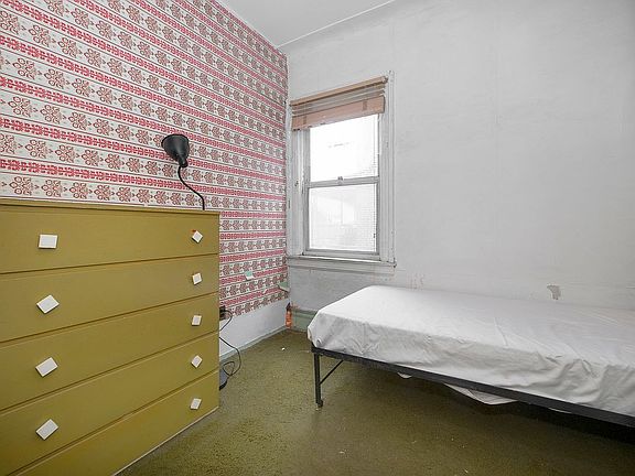 5th image of 33-42 87th St