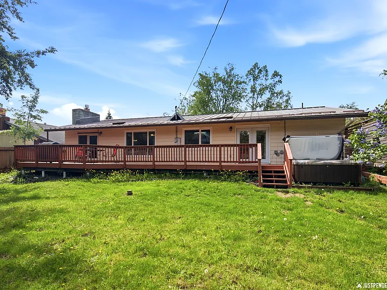 4227 James Dr — Photo 37