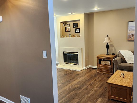 4th image of 159 Saratoga Ct