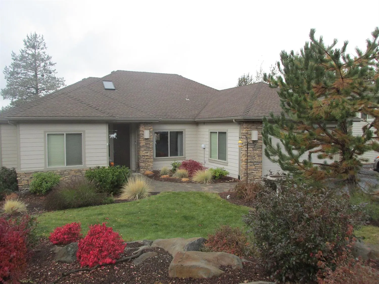 10212 Merlin Way photo 1