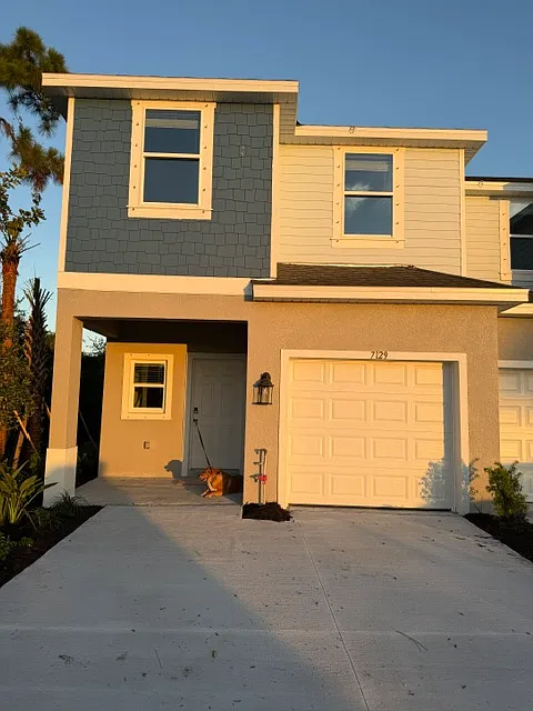3 bed, 2.5 bath, 1558 sqft, $2,500 — Photo 3