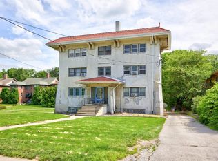 4000 University Ave APT 6, Des Moines, IA 50311