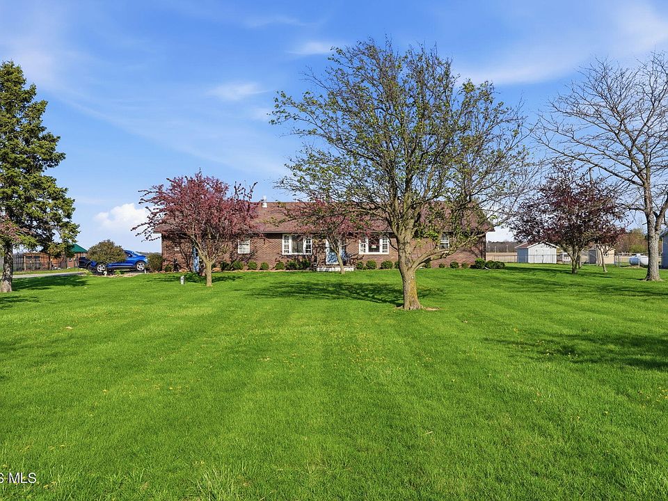 1st image of 13883 Township Road 67