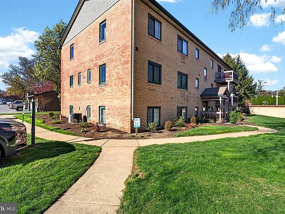 4th image of 7303 Pleasant Ct #7303
