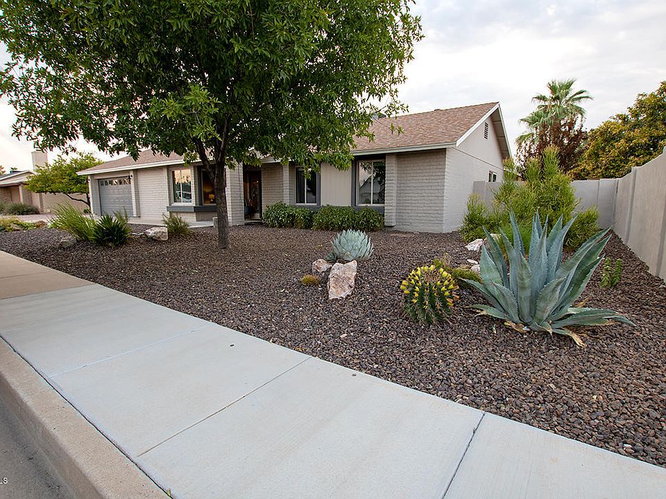 1st image of 1252 W Los Lagos Vis