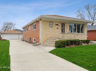 10336 Lamon Ave, Oak Lawn, IL 60453
