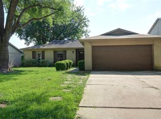 2307 Ridge Hollow Dr, Houston, TX 77067