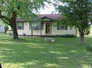 309 Destin Dr, Clarksville, TN 37040
